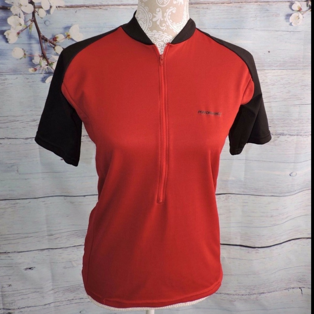 Performance Technical Women’s Wear Cycling Shirt - Picture 9 of 10